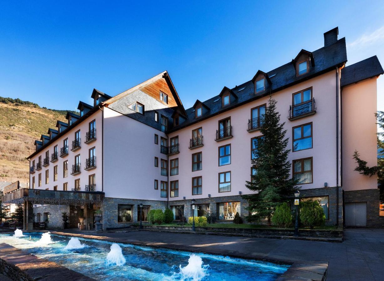 Hotel Vielha Baqueira, Affiliated by Meliá Esterno foto