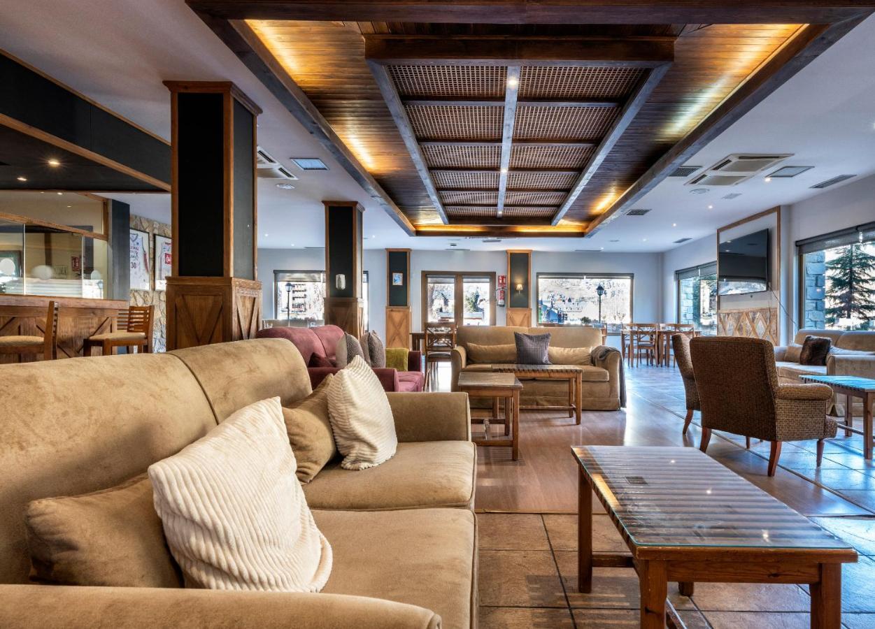 Hotel Vielha Baqueira, Affiliated by Meliá Esterno foto
