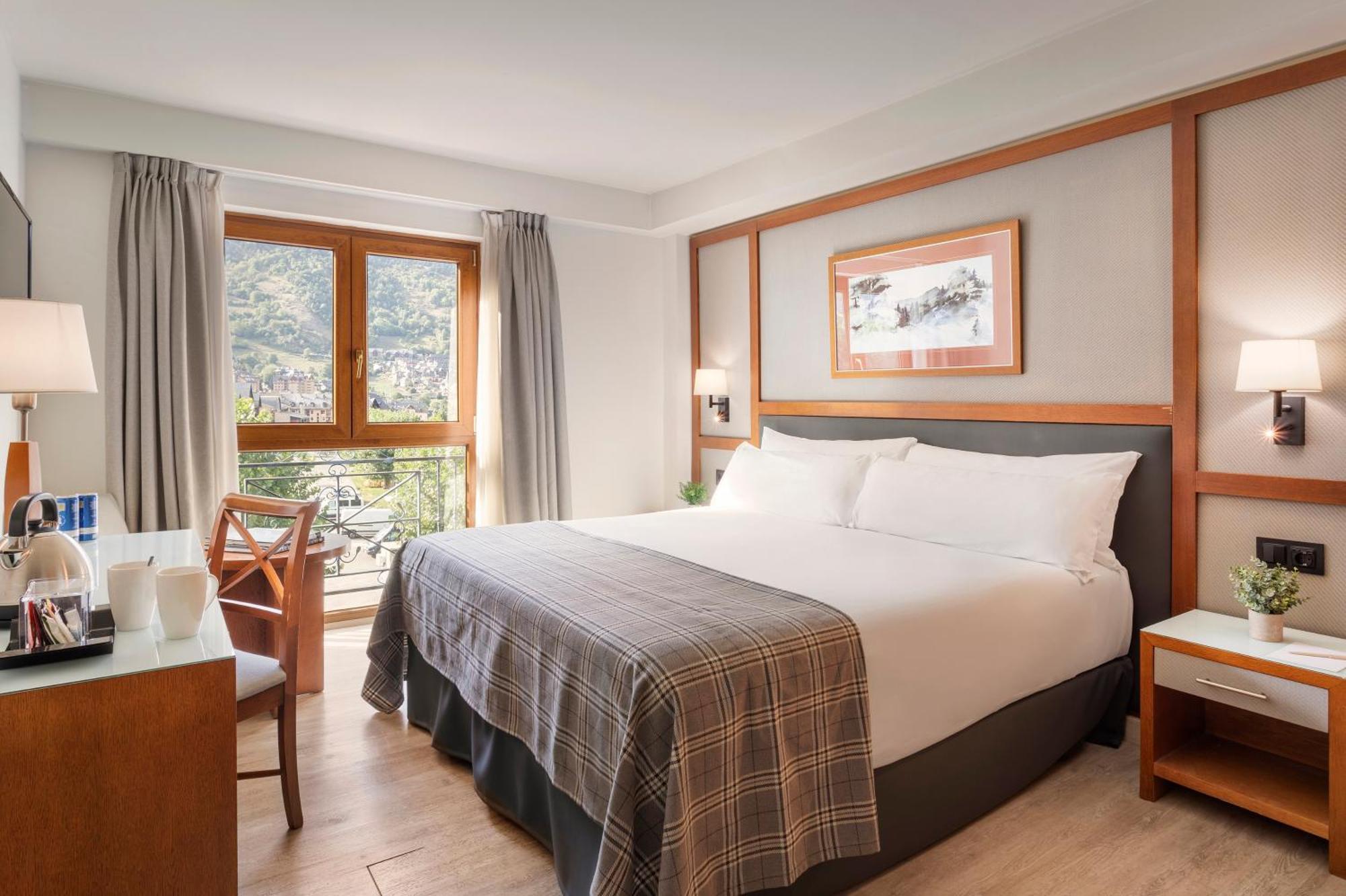 Hotel Vielha Baqueira, Affiliated by Meliá Esterno foto