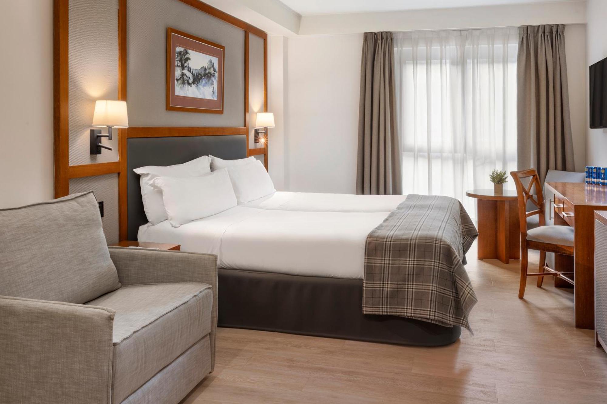 Hotel Vielha Baqueira, Affiliated by Meliá Esterno foto